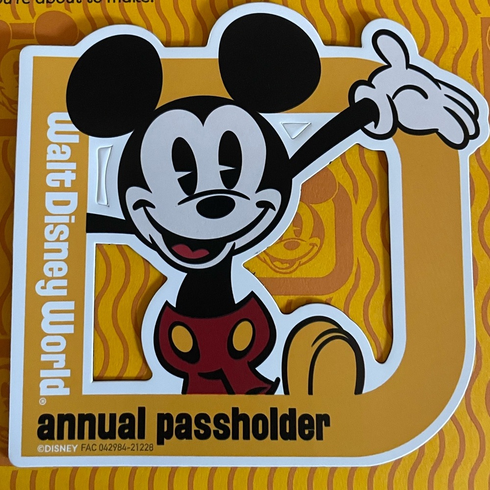 Mickey Disney Passholder Magnet